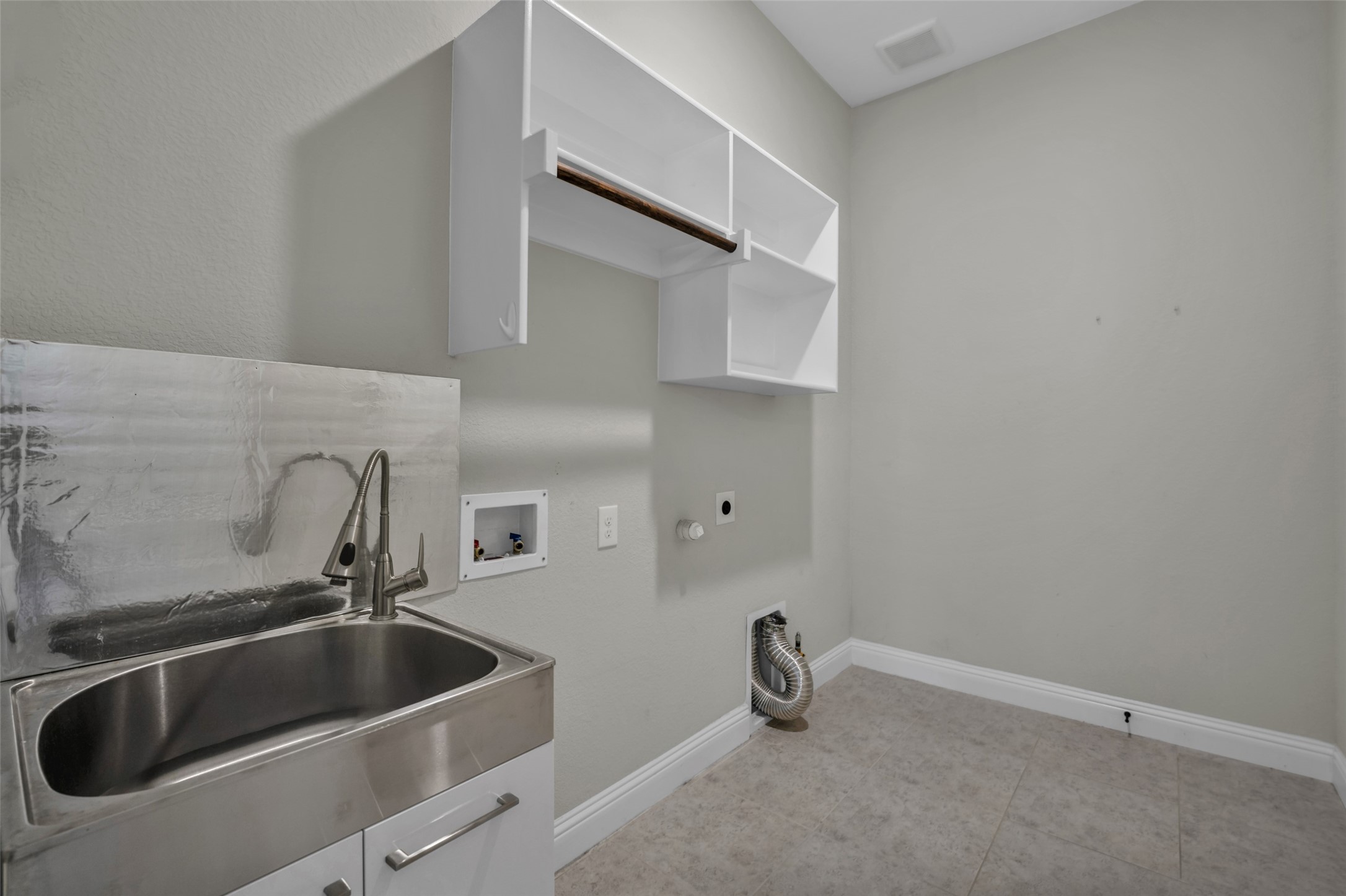 5736 Bernadette Avenue