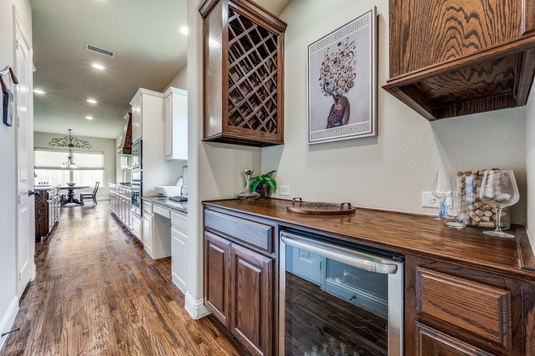 401 Devonshire Drive