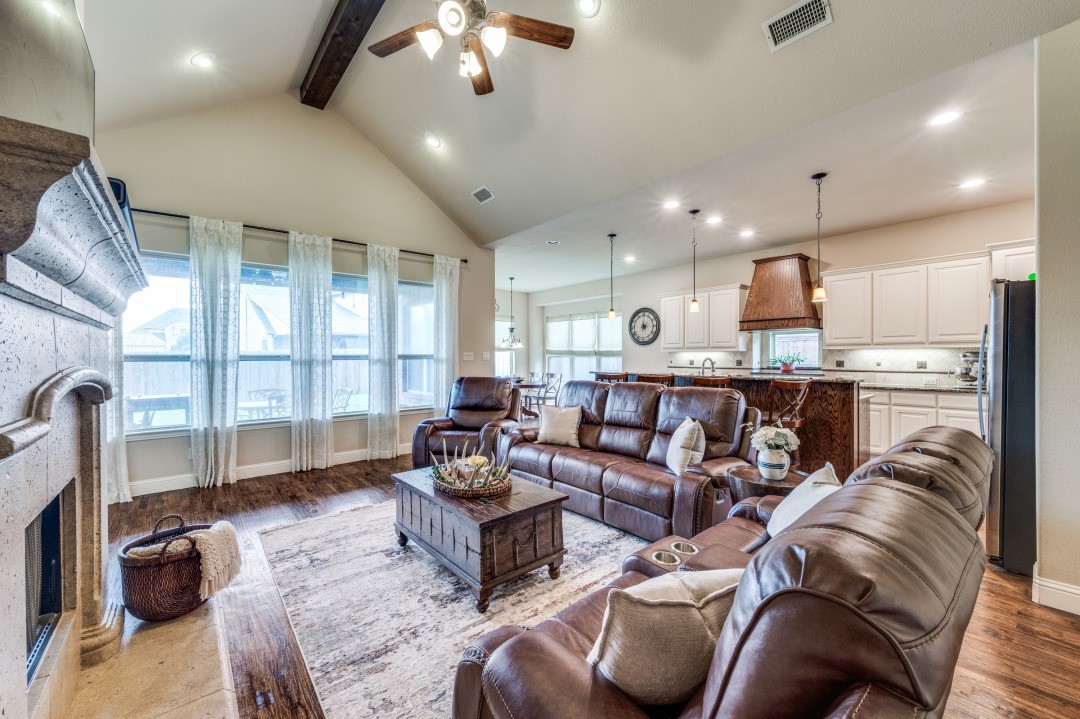 401 Devonshire Drive