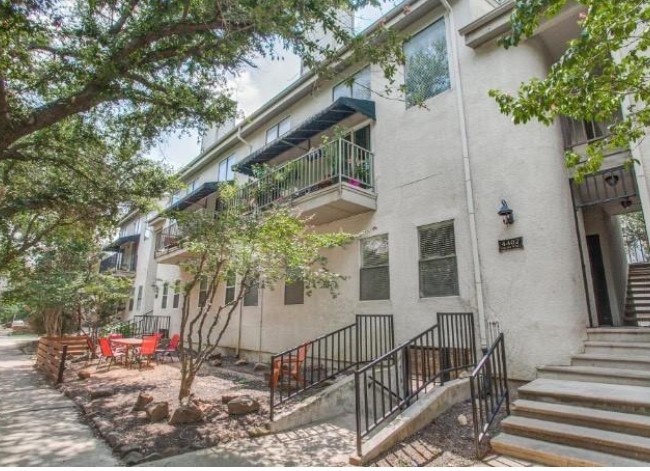 4402 Holland Avenue 103