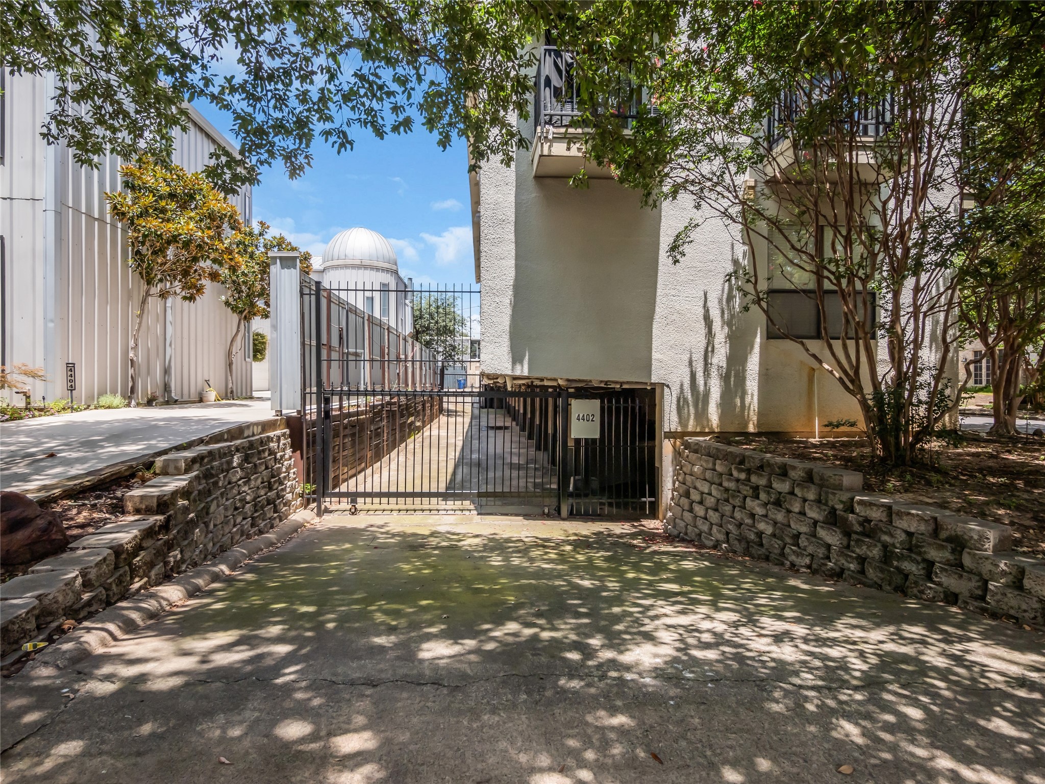 4402 Holland Avenue 103