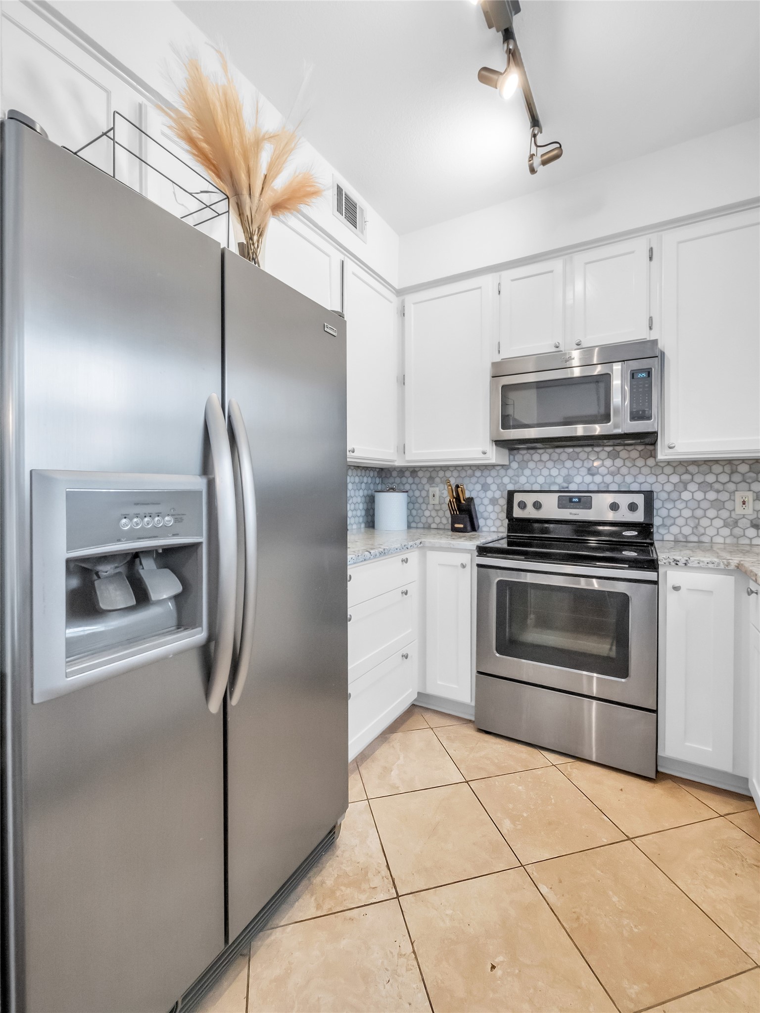 4402 Holland Avenue 103