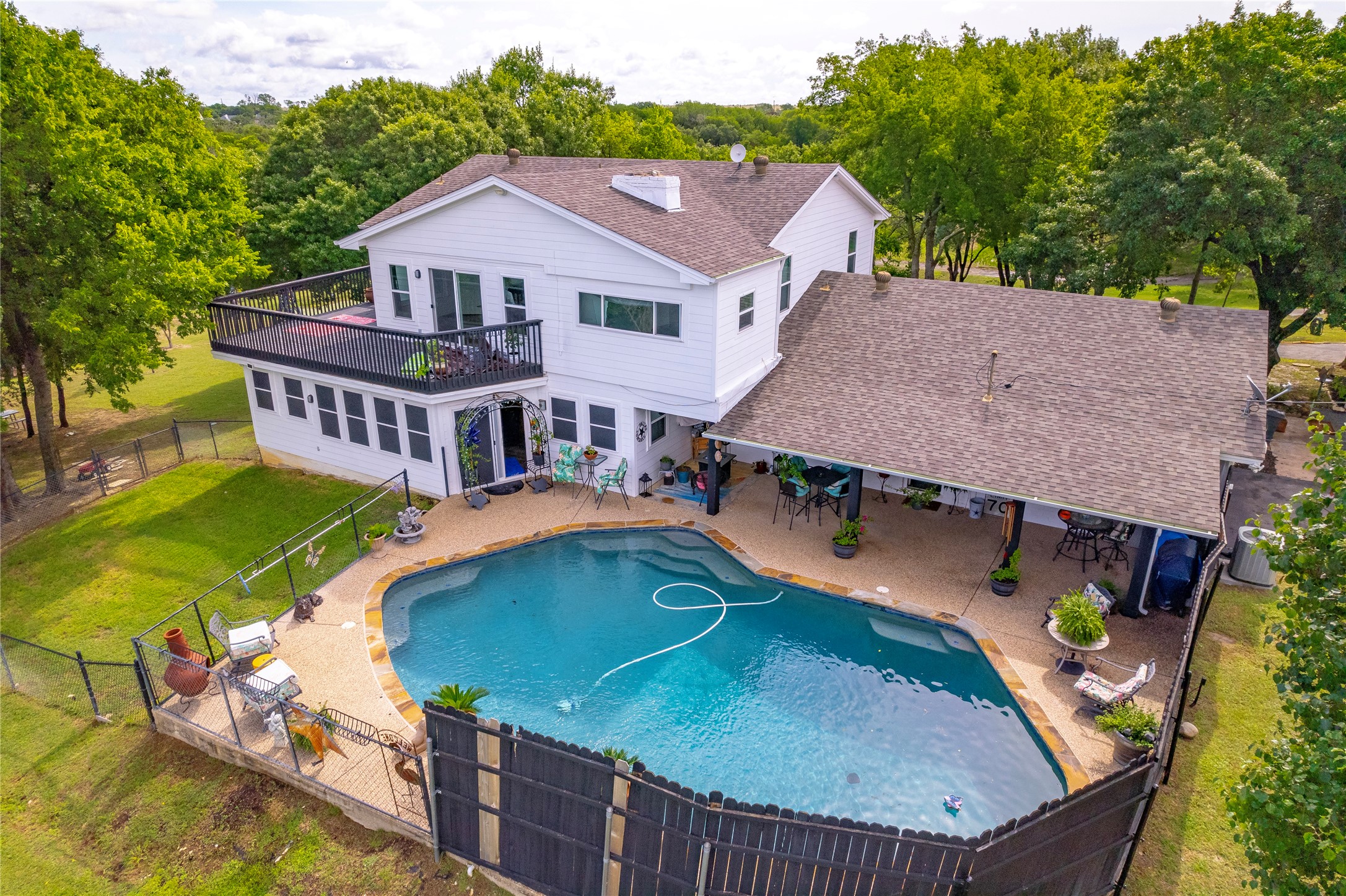 117 Post Oak Court