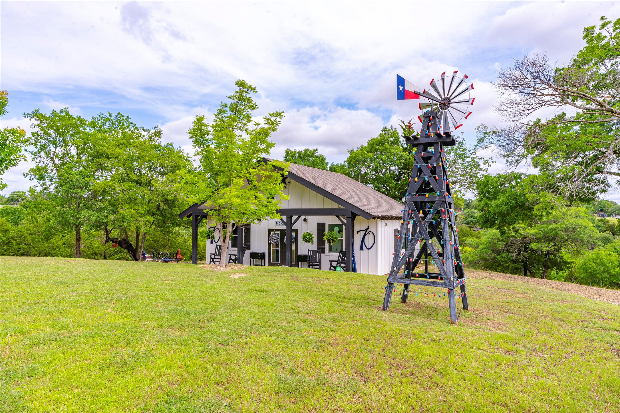 117 Post Oak Court