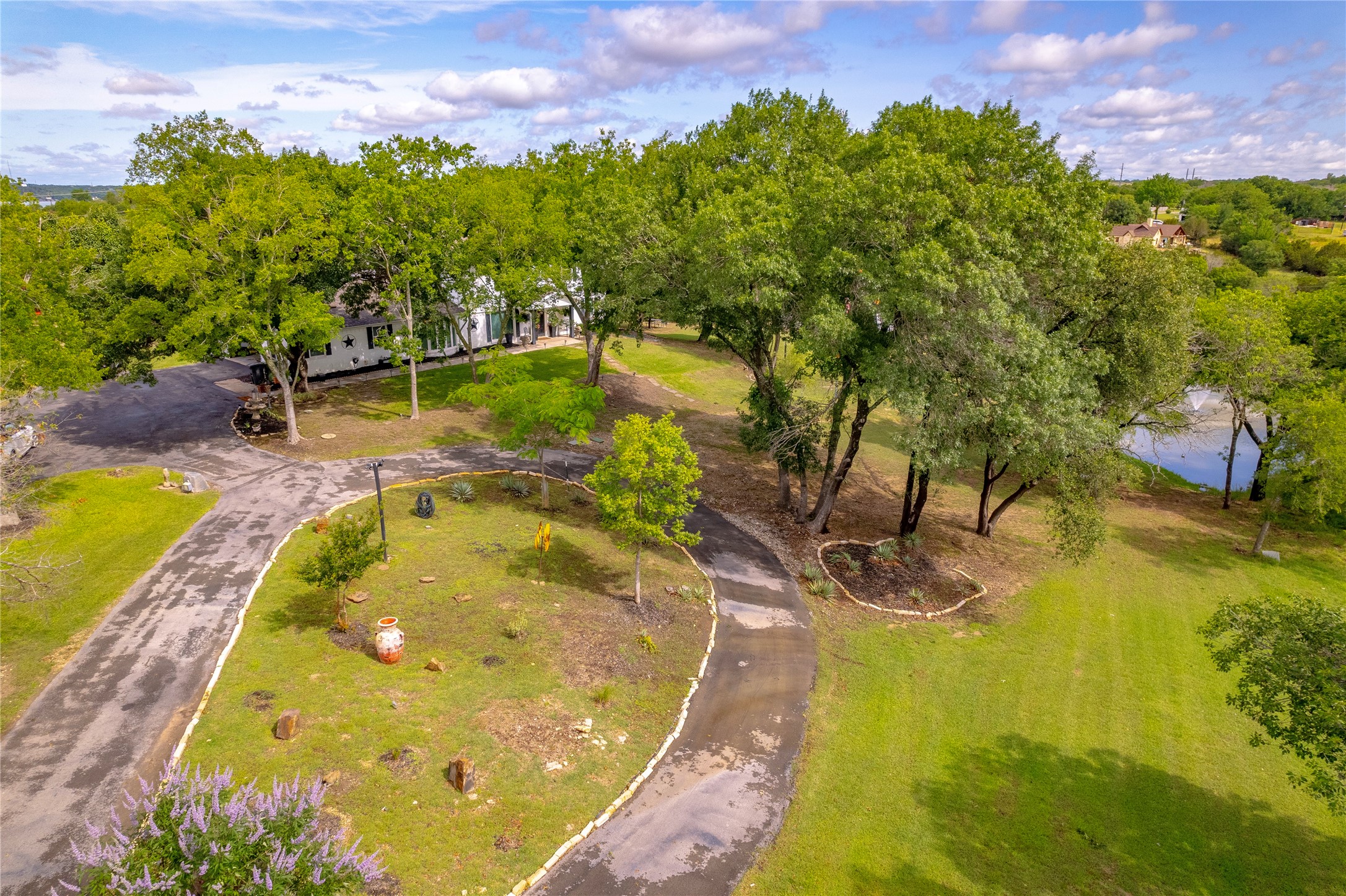 117 Post Oak Court