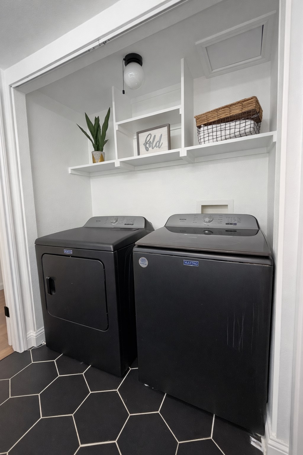 4531 N O Connor Road N 1200