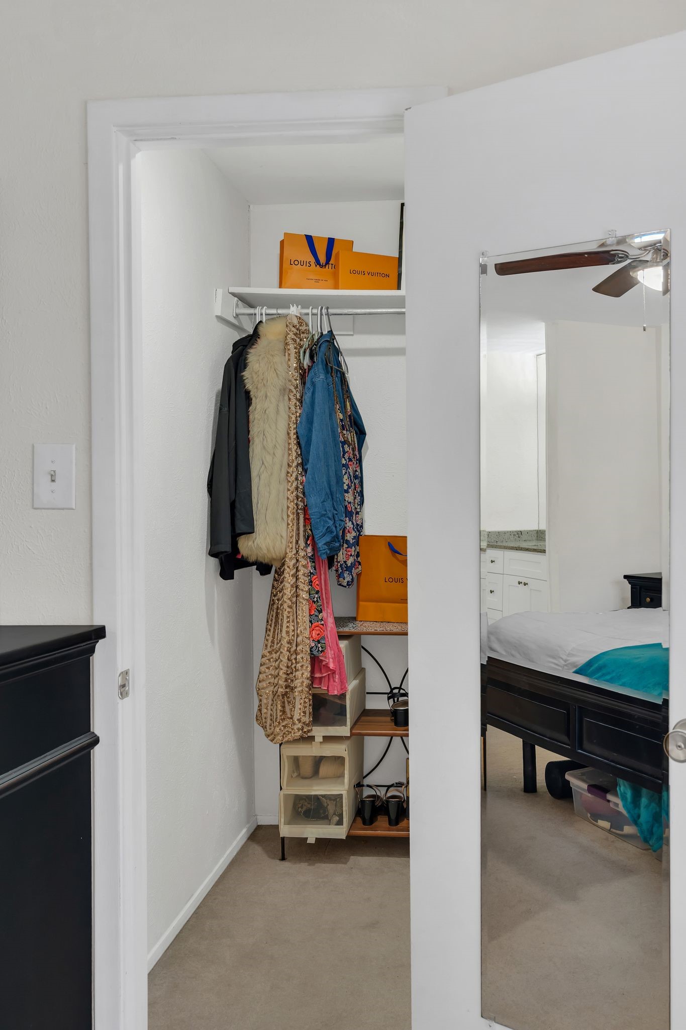 2503 Tierra 1