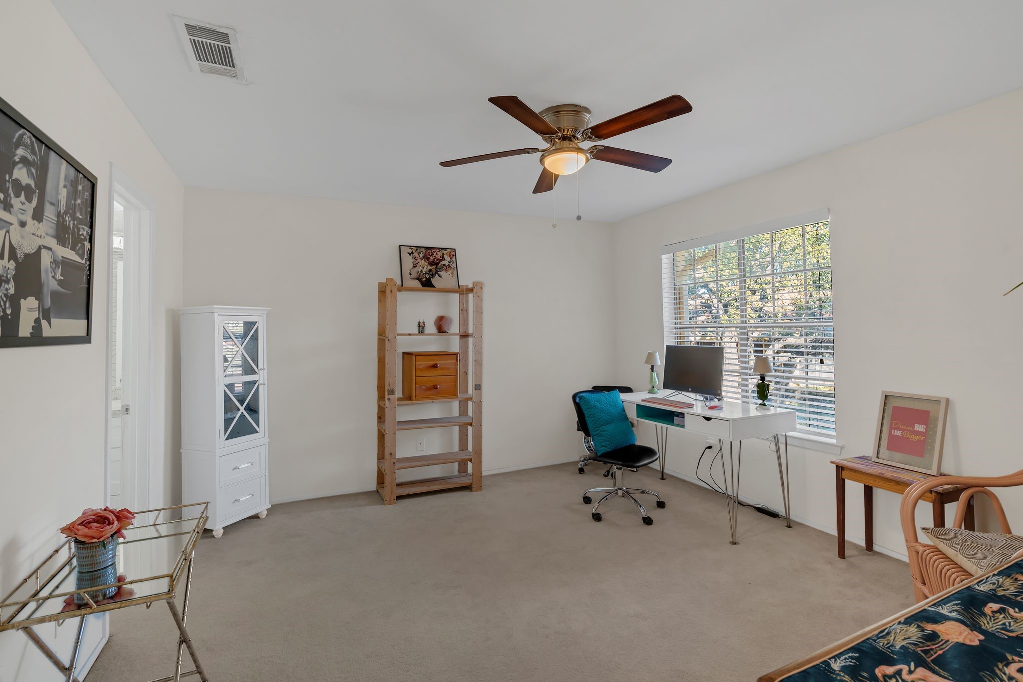2503 Tierra 1