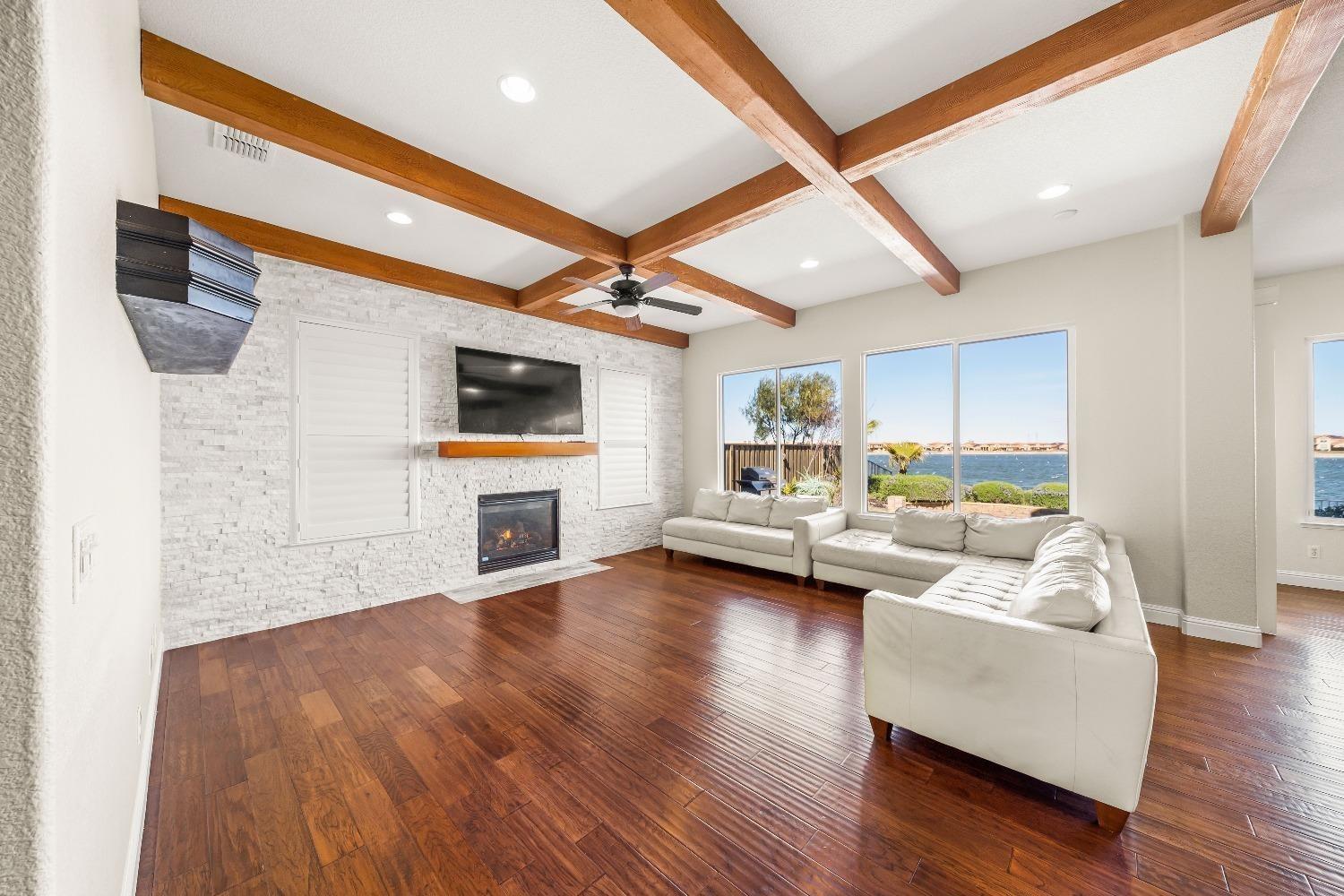 3977 Castellina Way