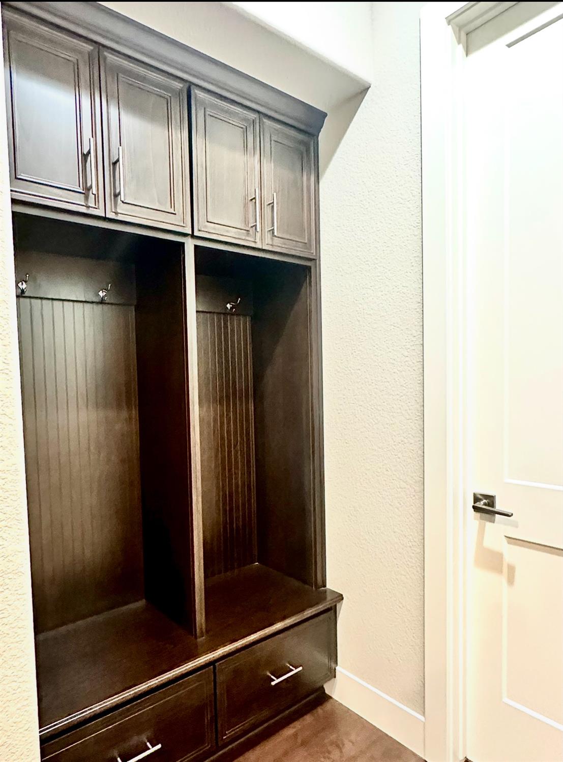 2589 Gantry Drive