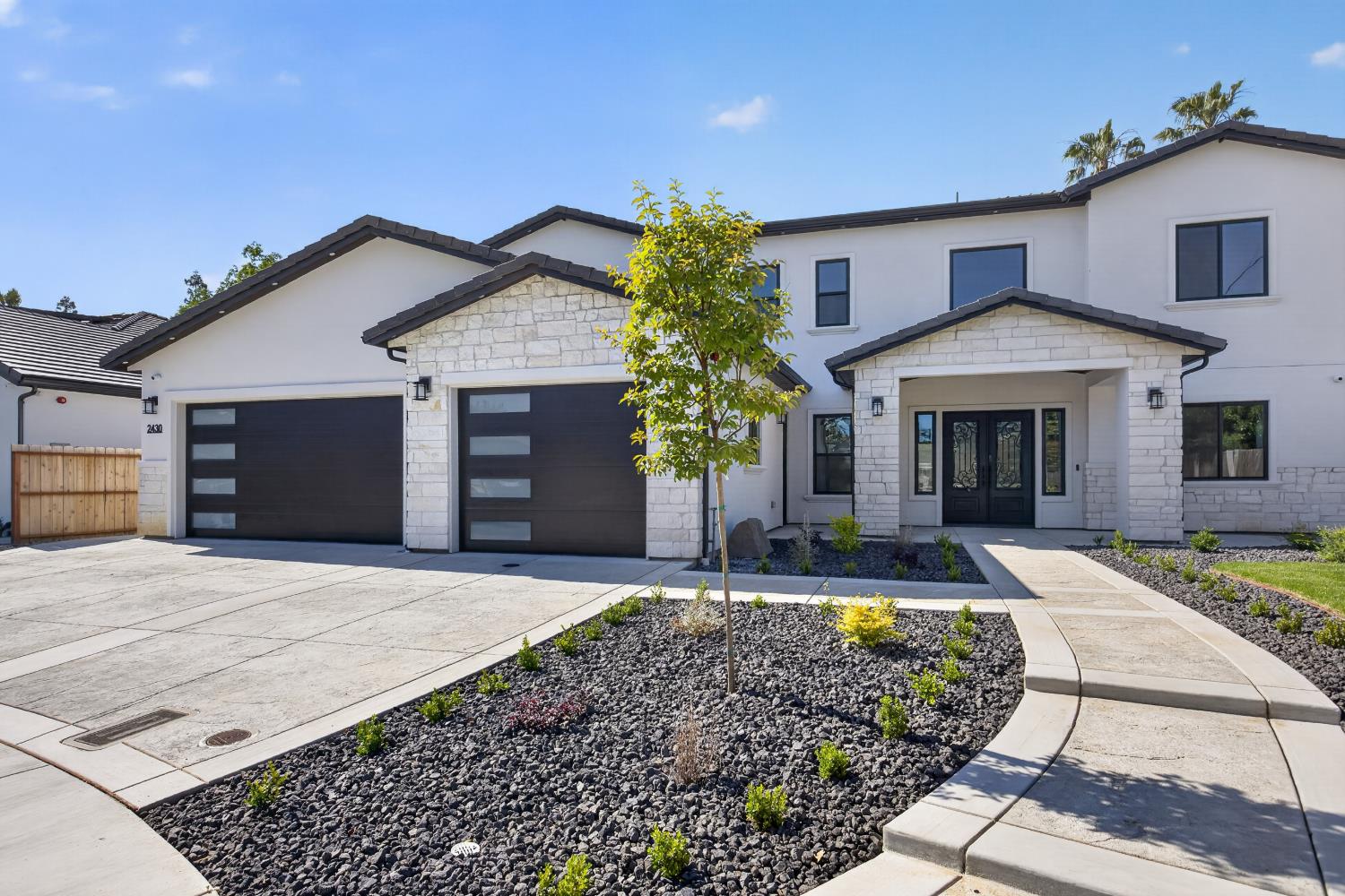 2430 Interlaken Court