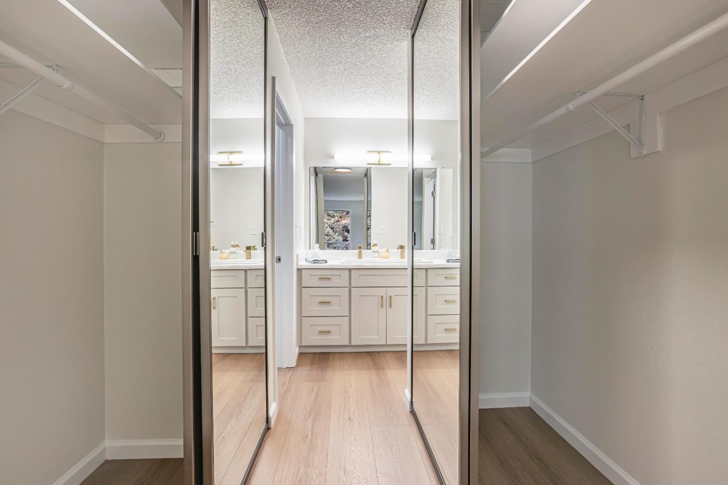 1033 Crestview DR 309