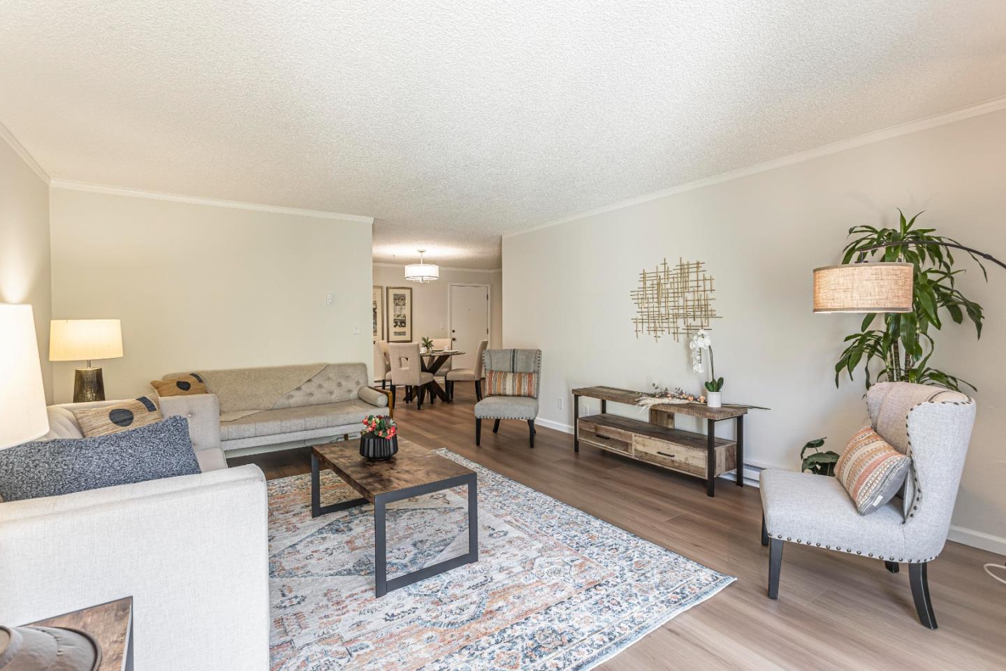 1033 Crestview DR 309