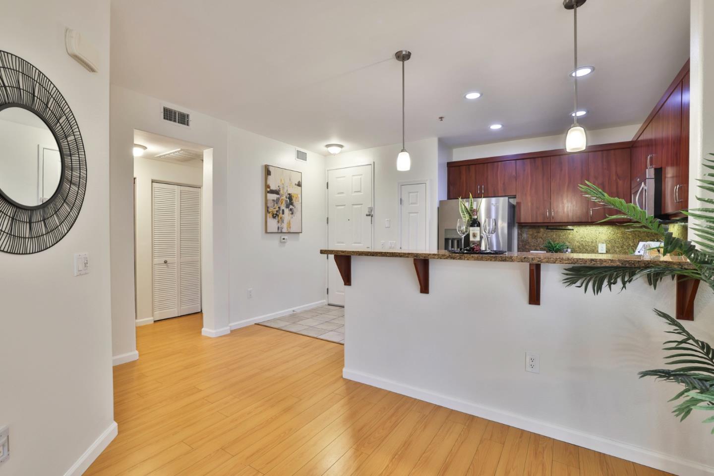 1101 S Main ST 118