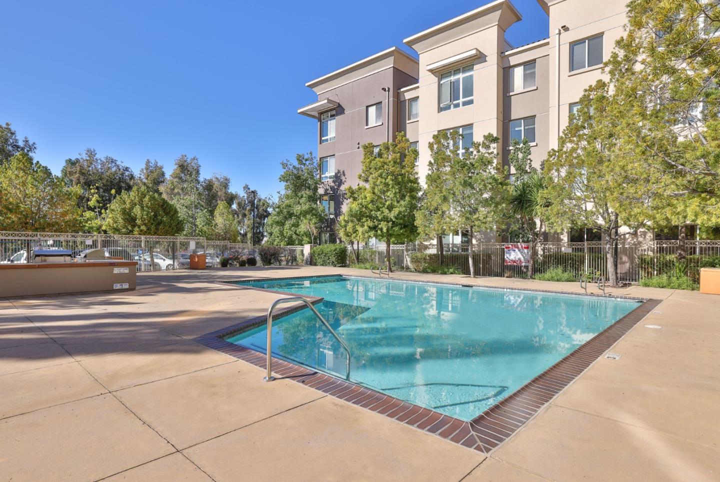 1101 S Main ST 118