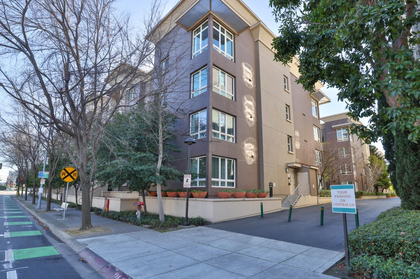1101 S Main ST 118