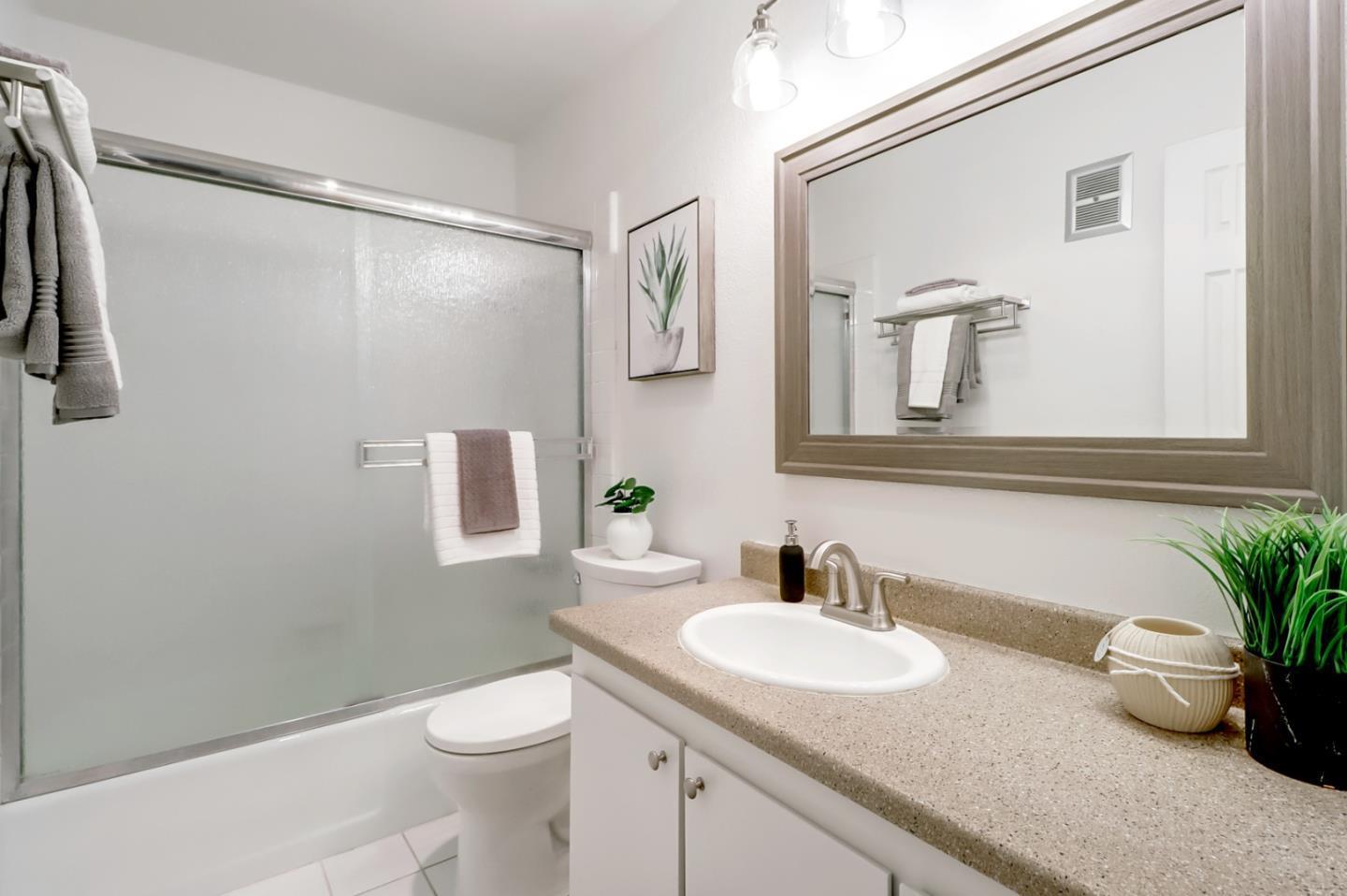 307 Tradewinds Drive 9