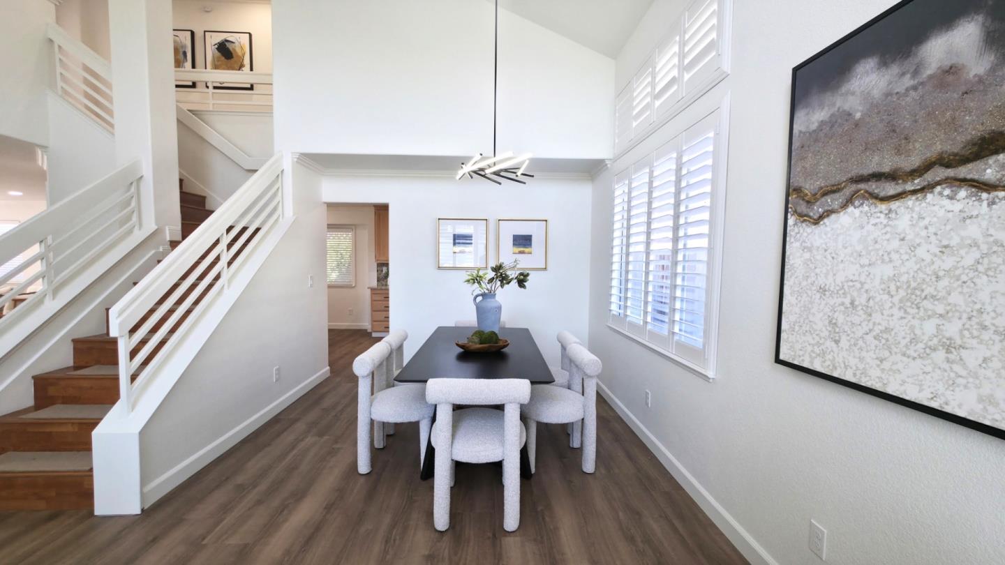 1916 Ridgemont DR