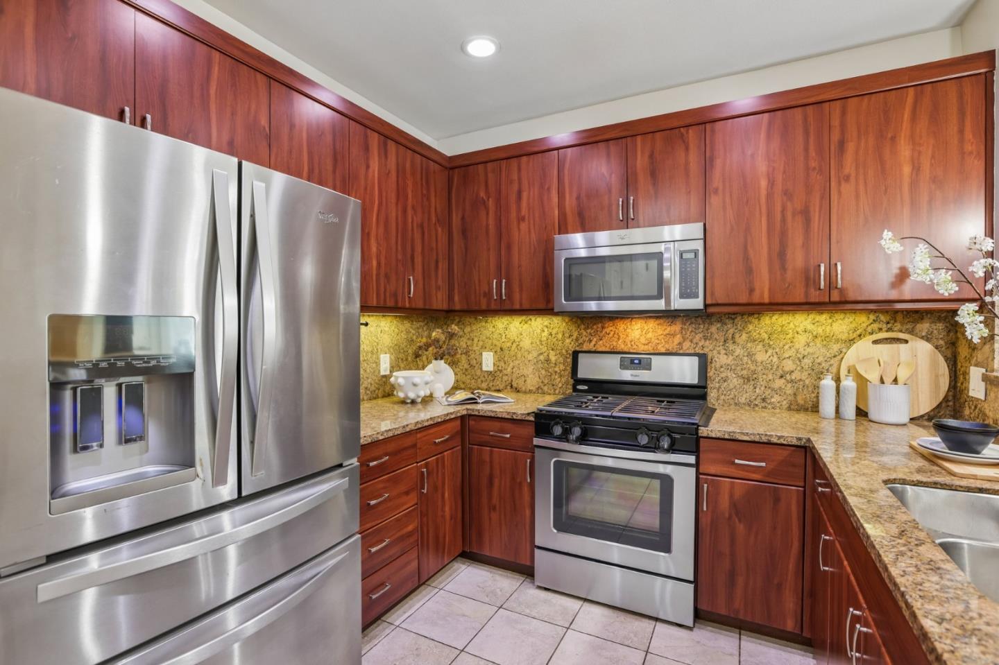 1101 S Main ST 118