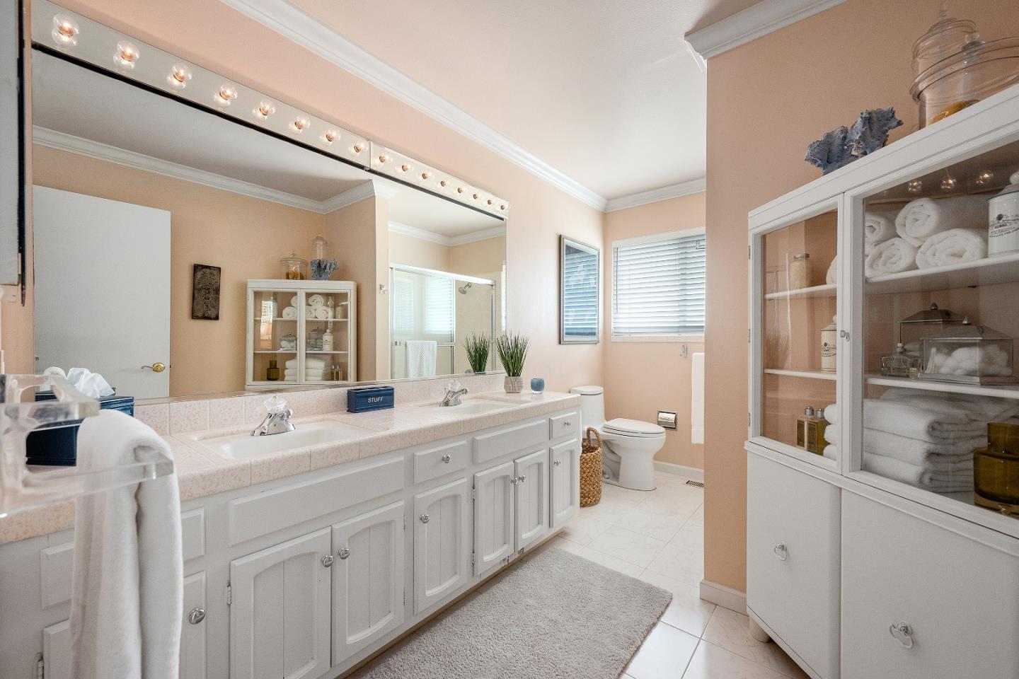 1980 Camino De Los Robles