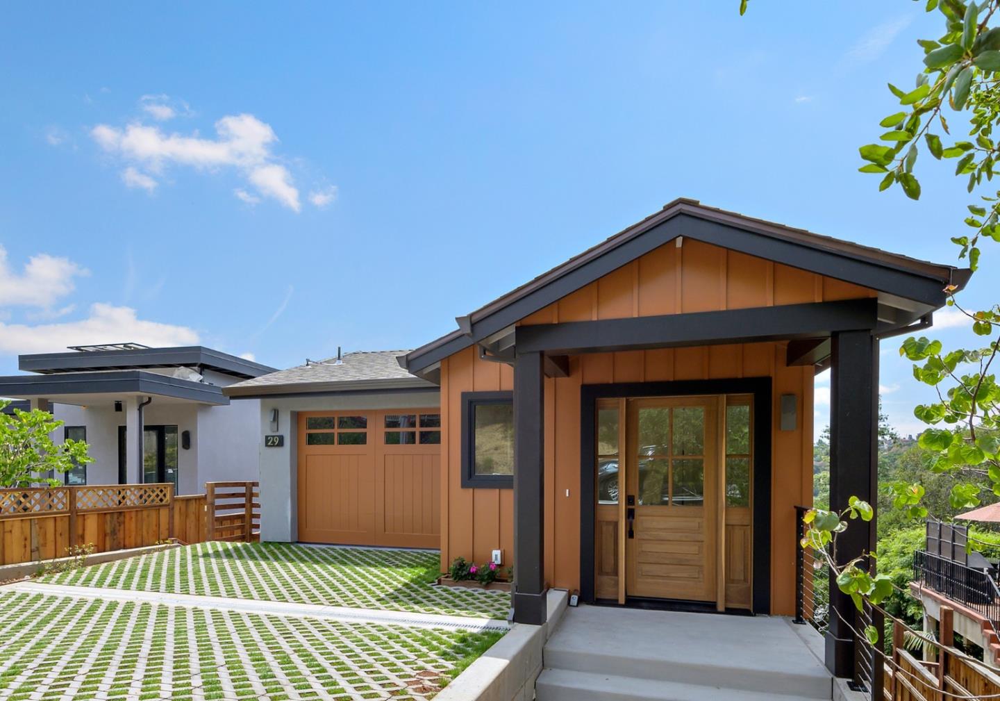 29 Highland AVE