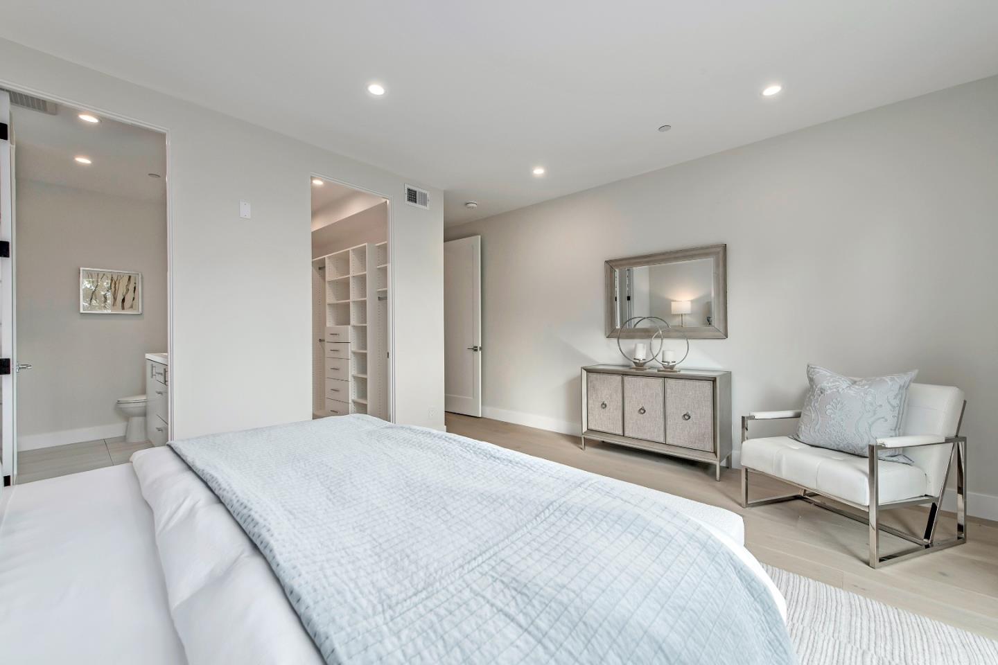 21 Highland Avenue