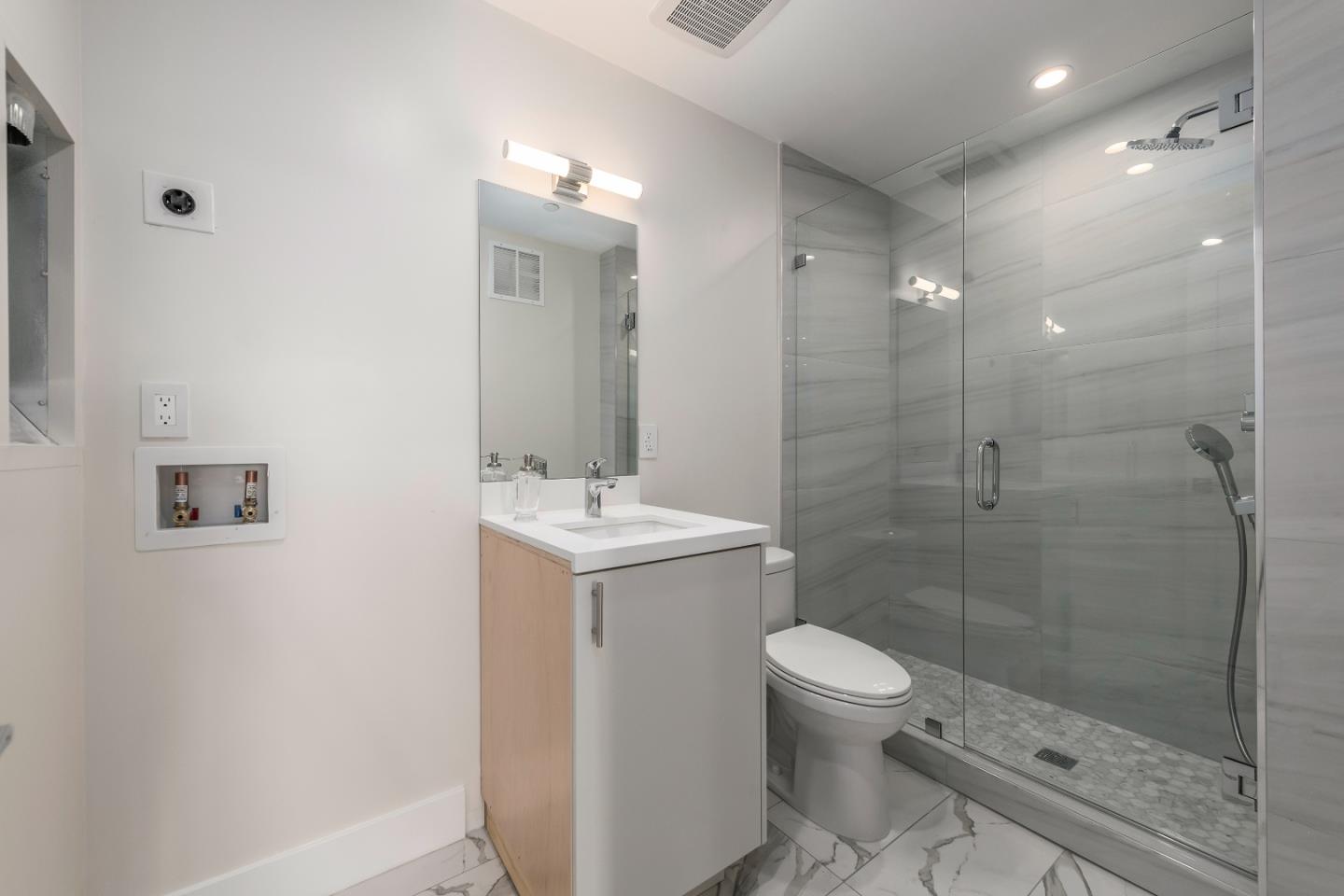 21 Highland Avenue