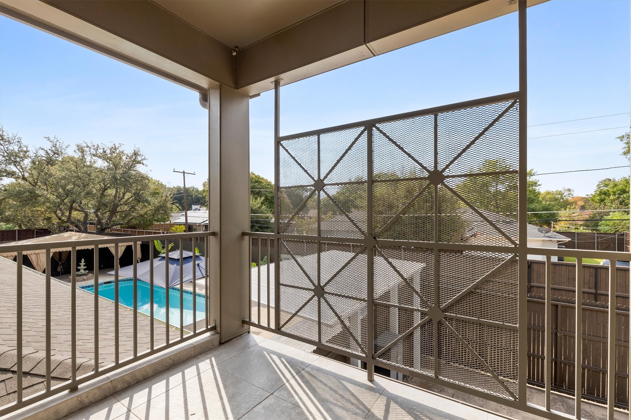 4436 Thunder Road