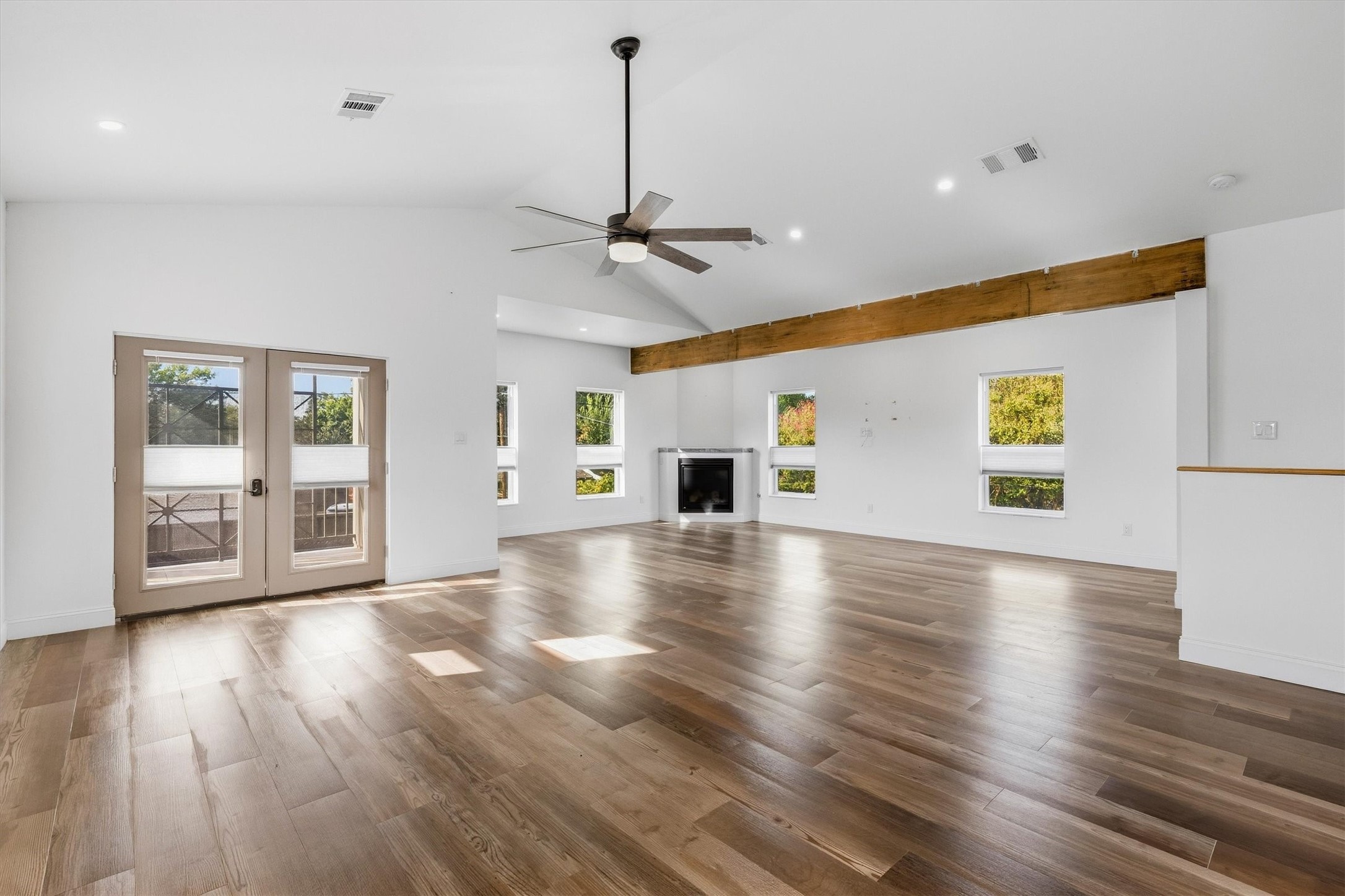 4436 Thunder Road