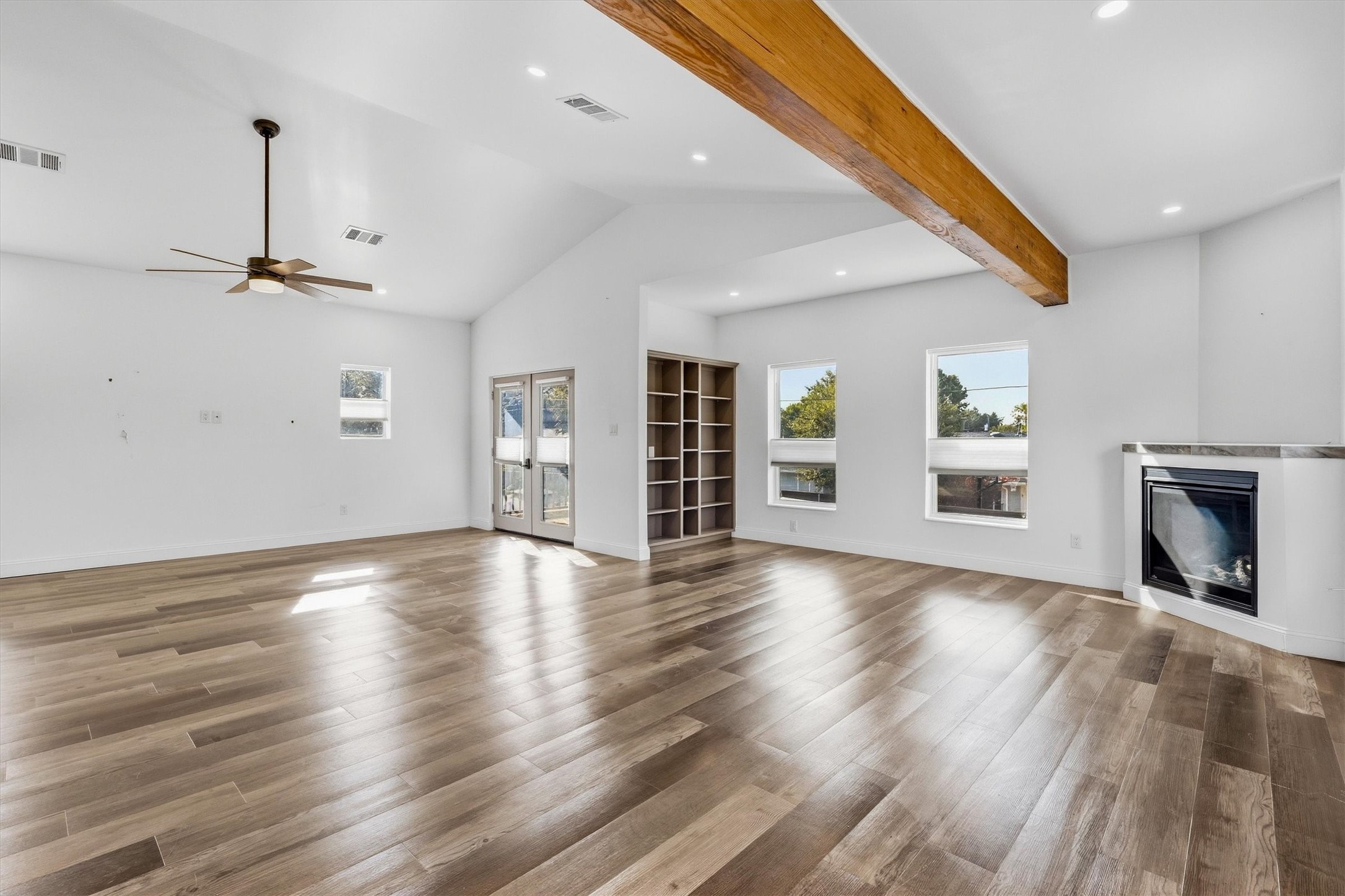 4436 Thunder Road