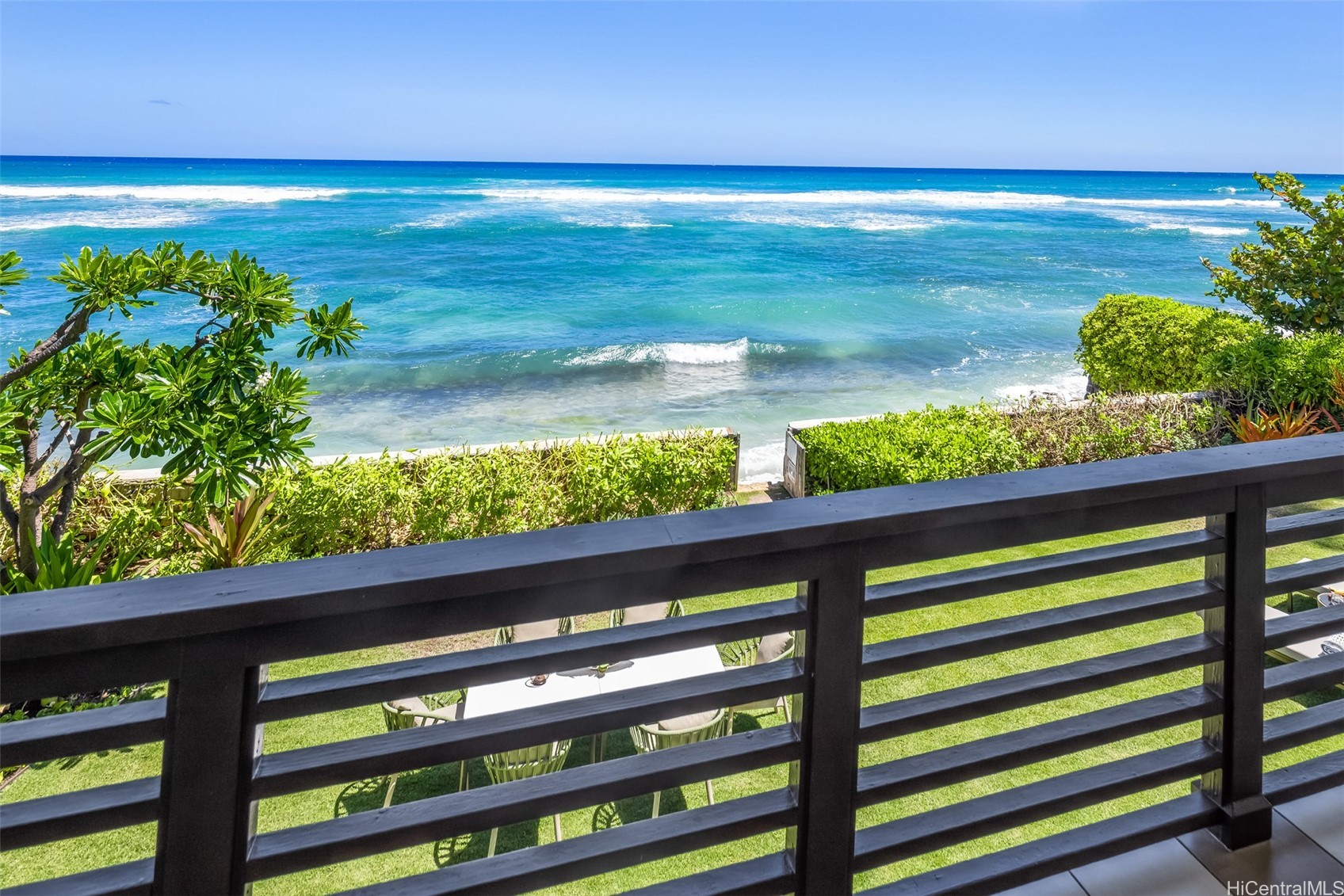 3735 Diamond Head Road A