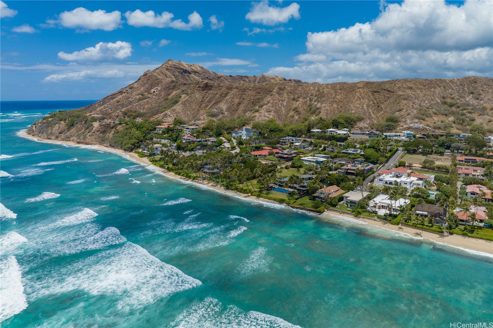 3735- Diamond Head Road