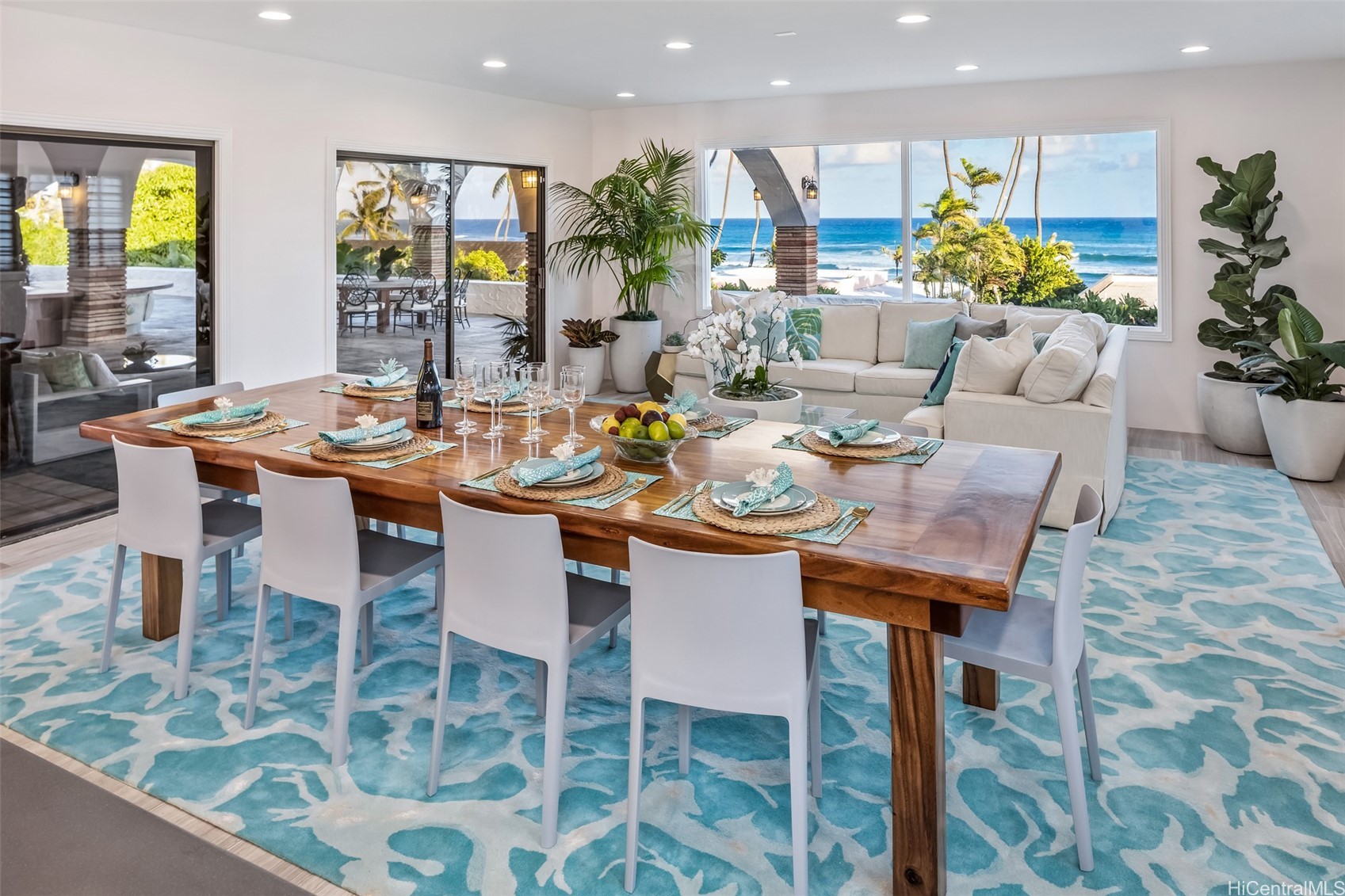 3735- Diamond Head Road