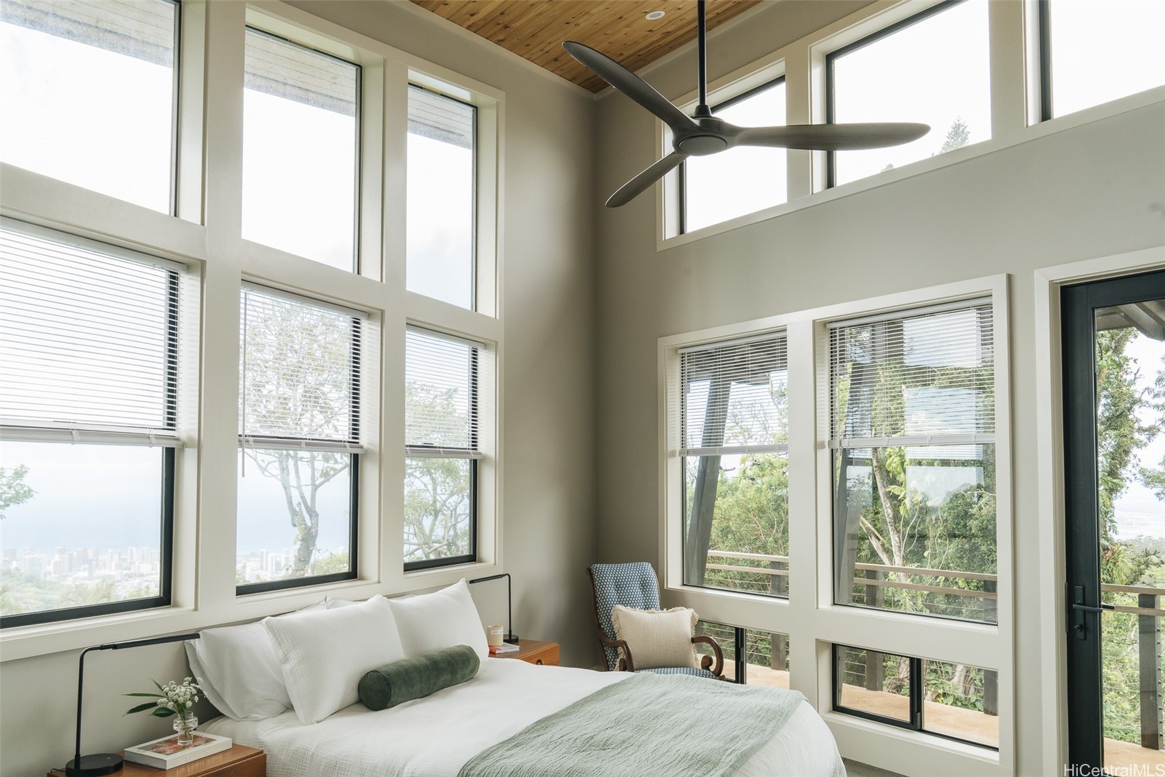 228 Forest Ridge Way