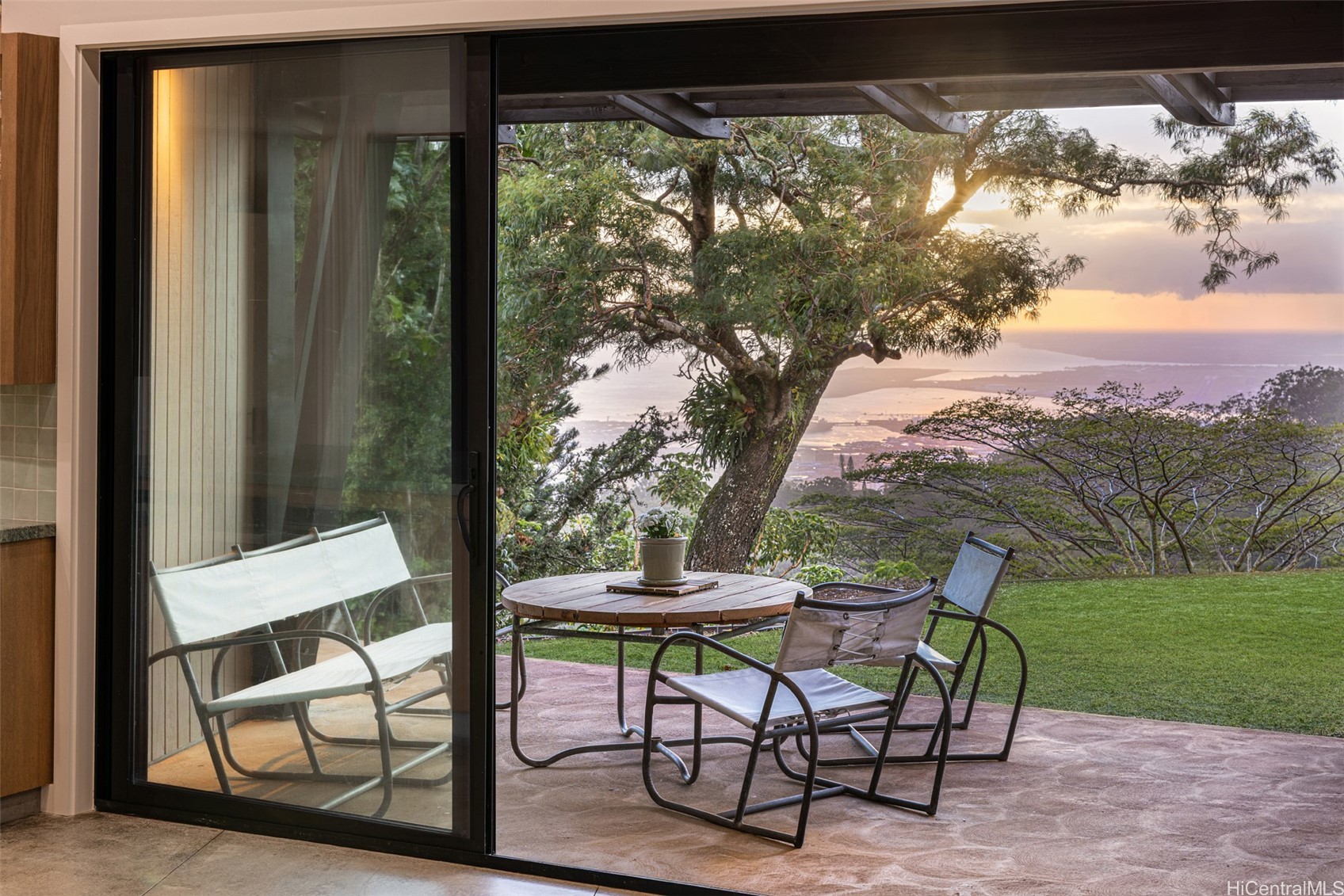 228 Forest Ridge Way