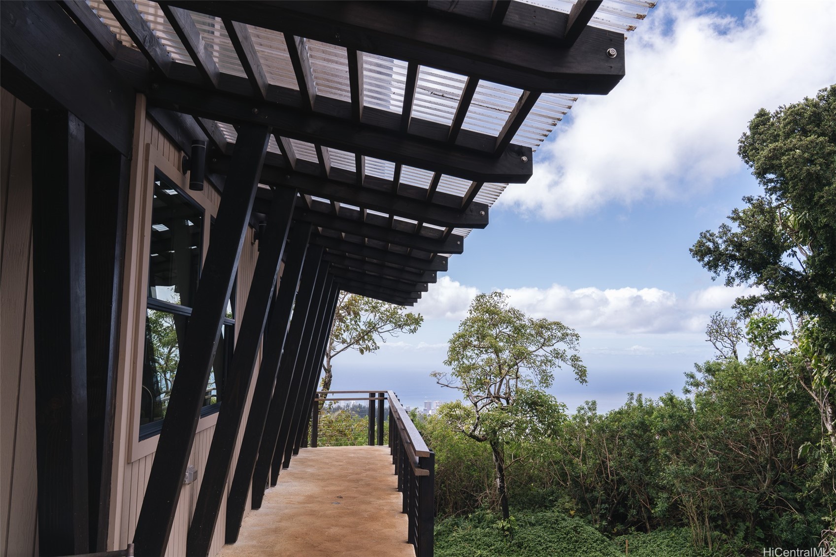 228 Forest Ridge Way