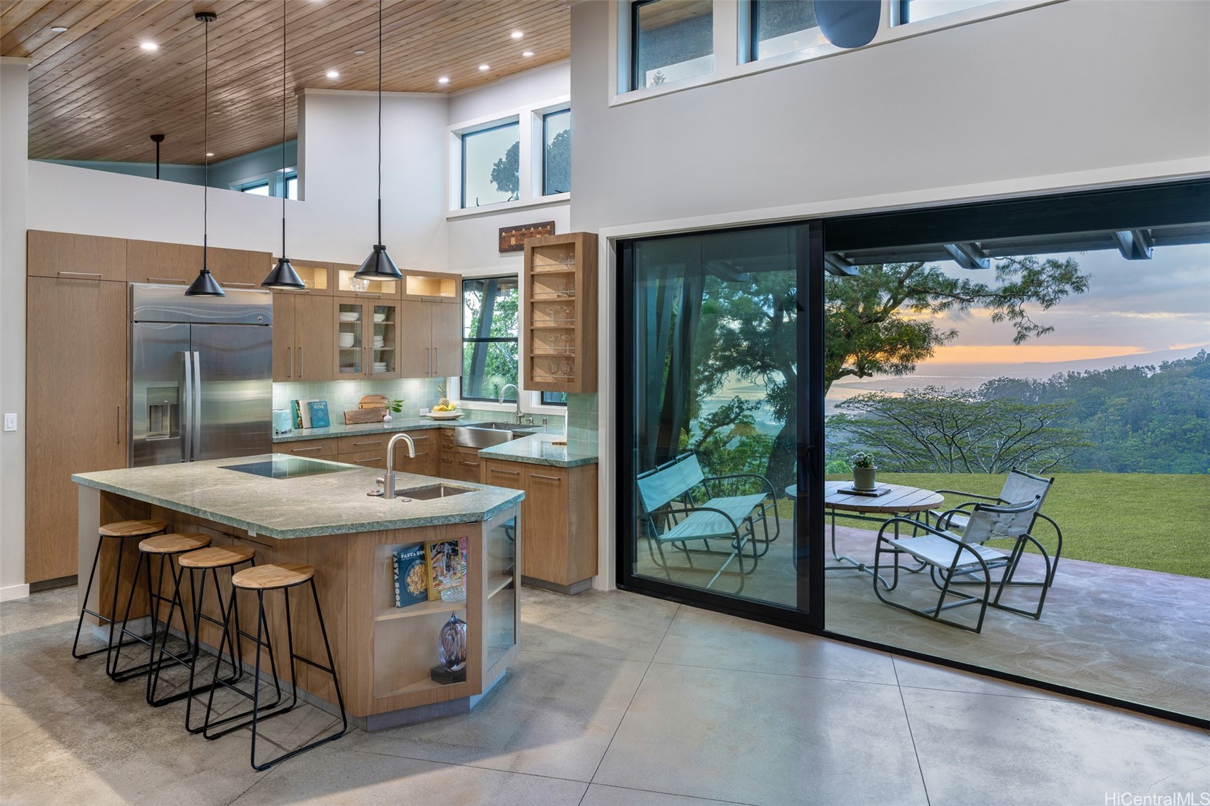 228 Forest Ridge Way