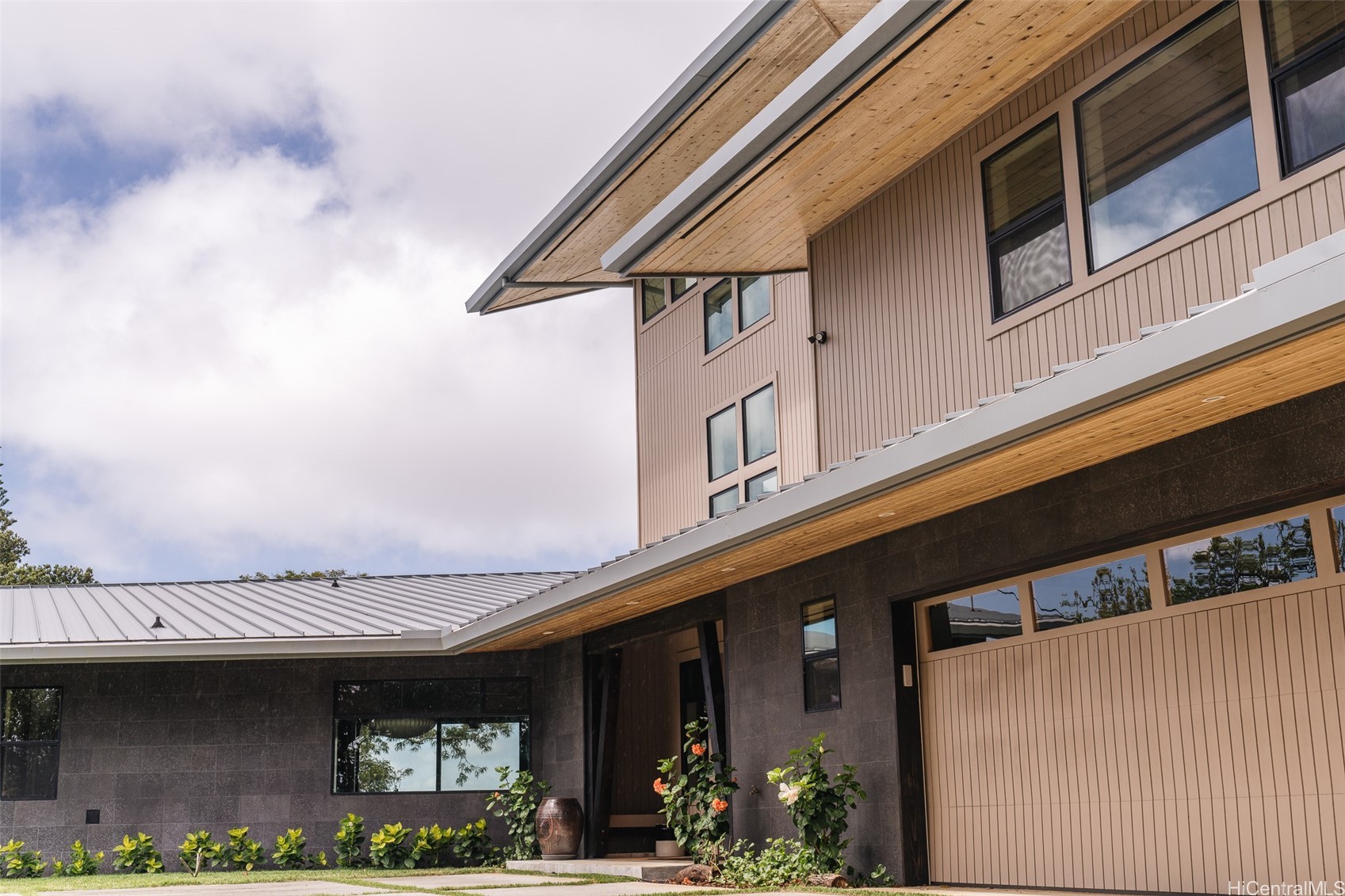 228 Forest Ridge Way