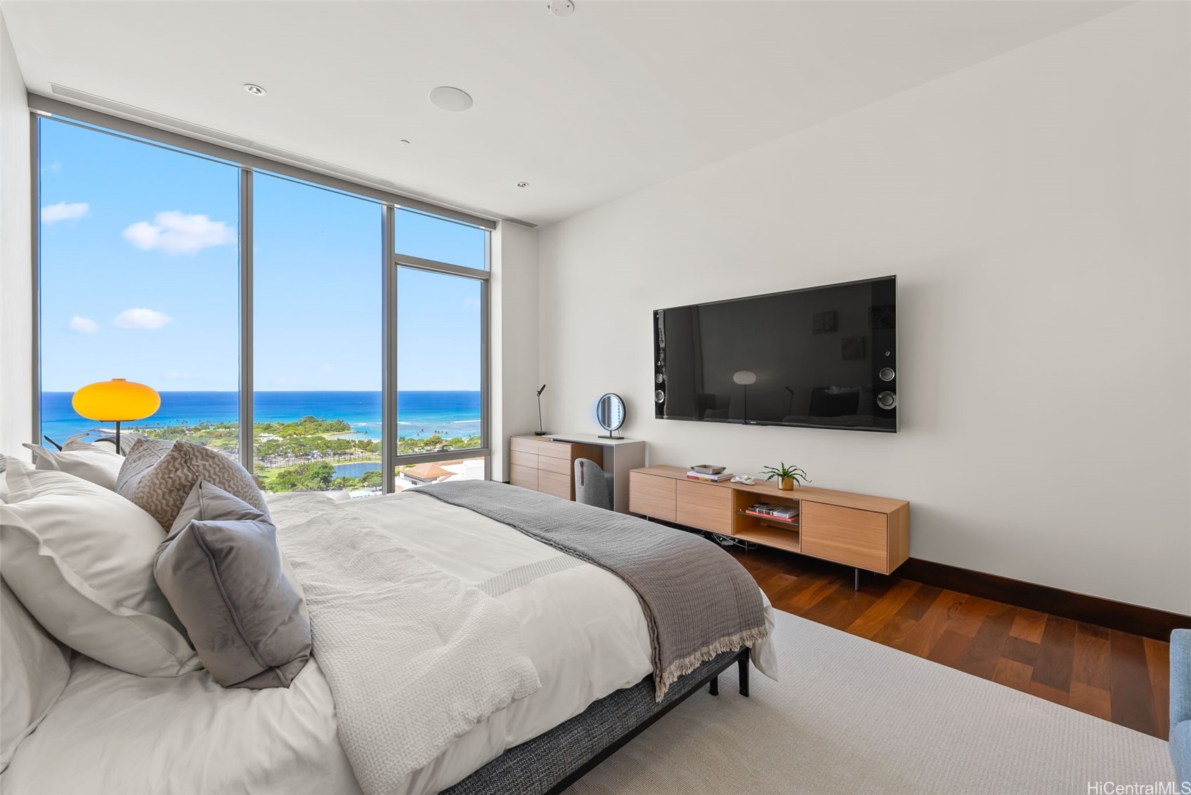 1555 Kapiolani Boulevard 2301