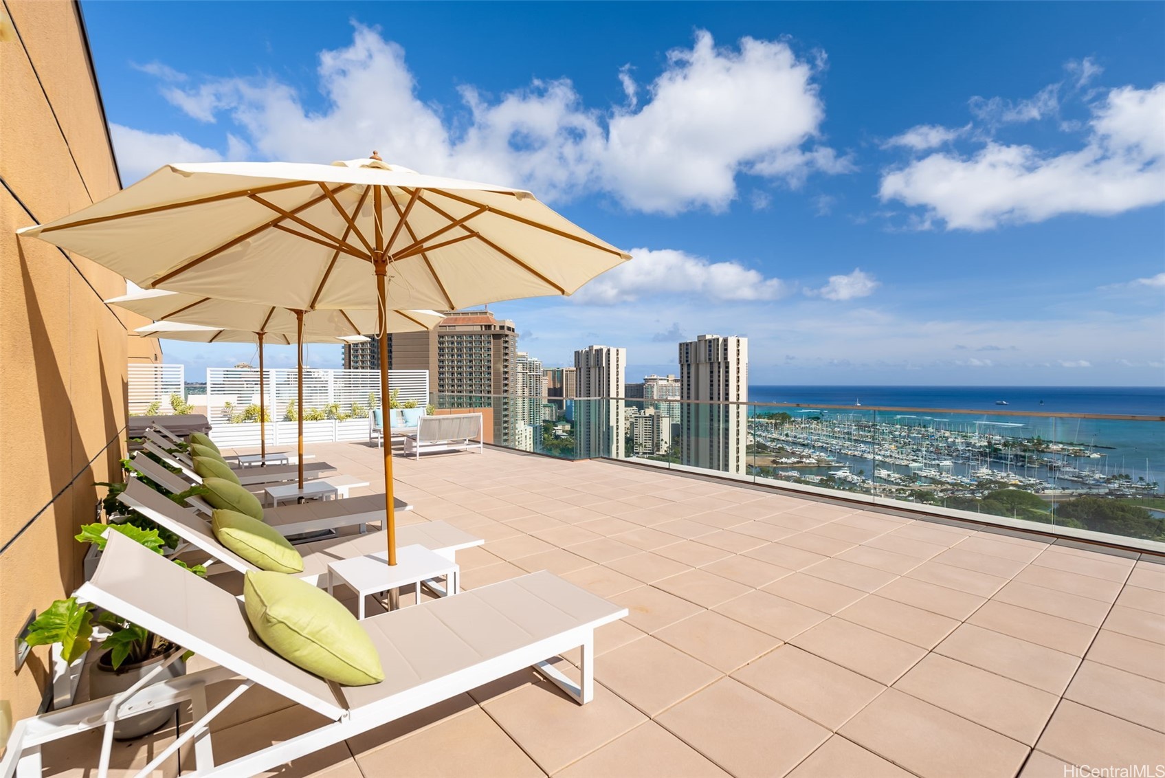 1555 Kapiolani Boulevard 2301