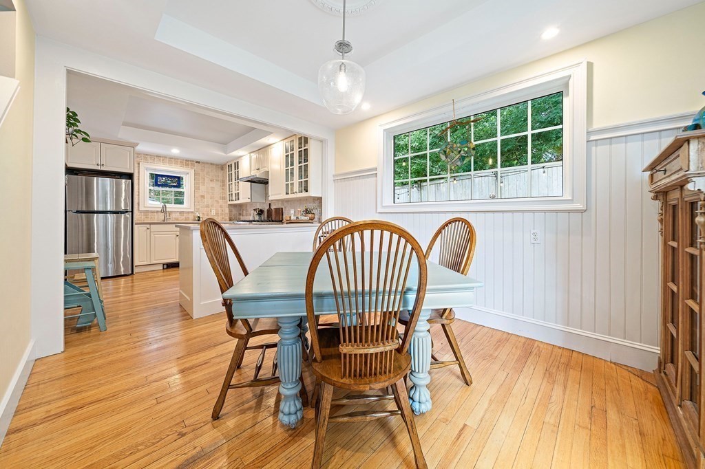 44 Bay Rd