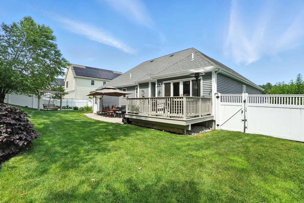17 Corn Mill Way
