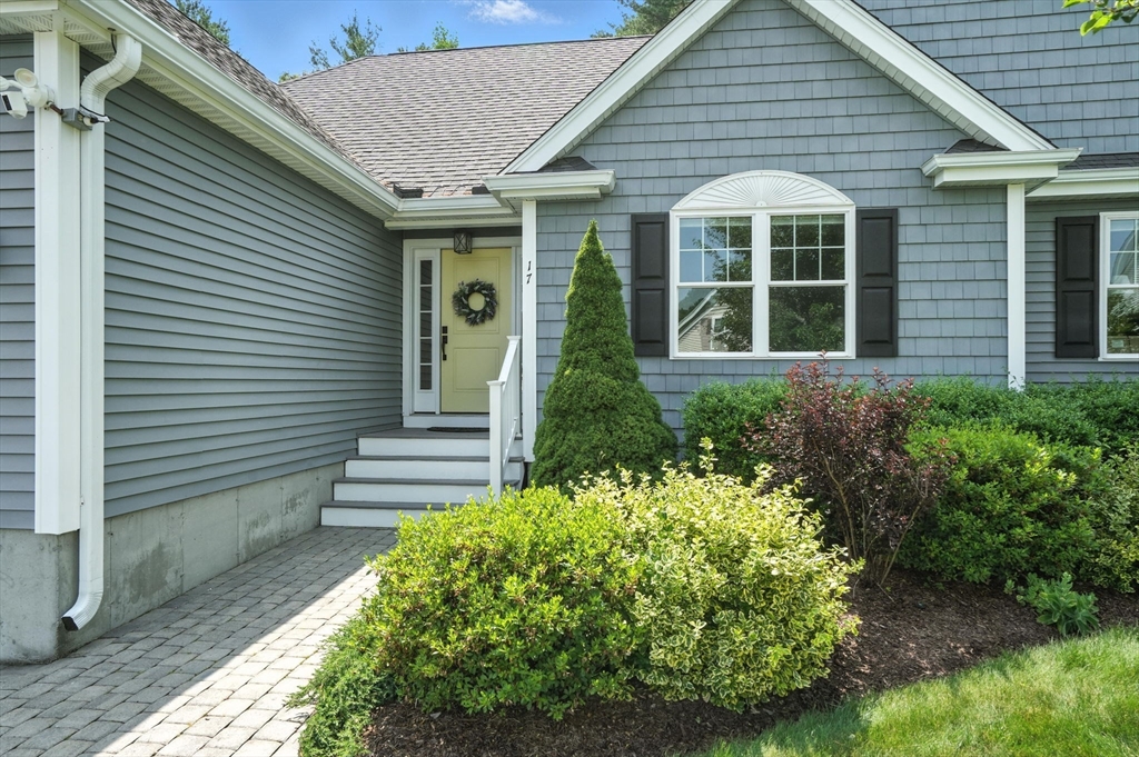 17 Corn Mill Way