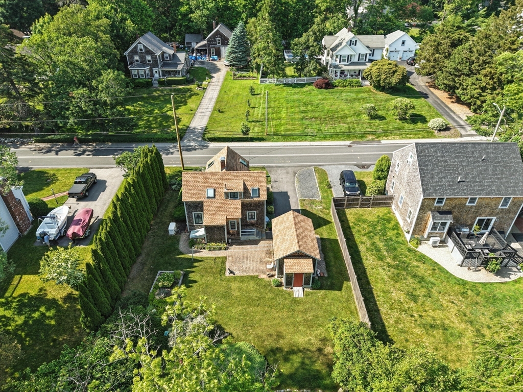 61 Brook St
