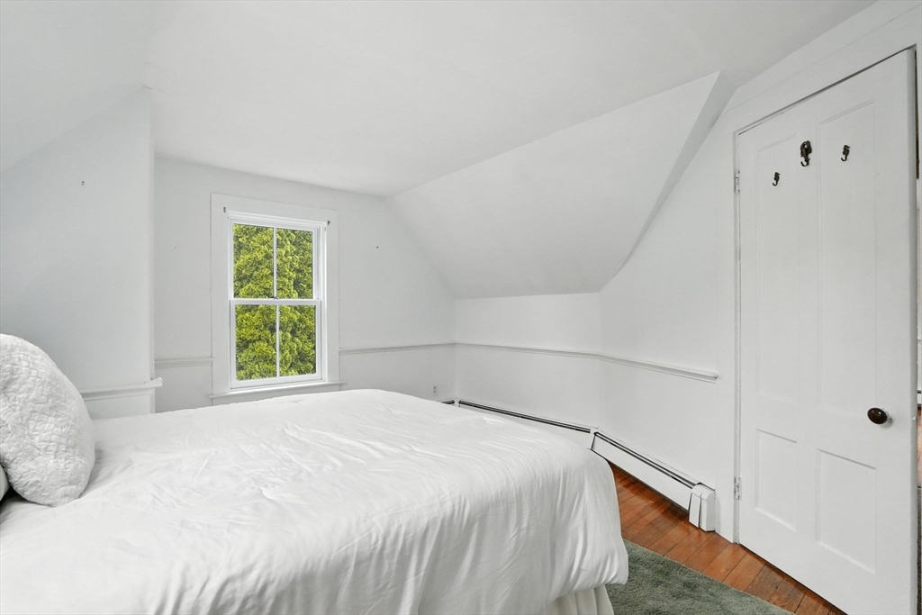 61 Brook St