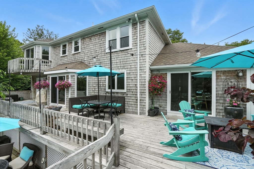 20 Standish St