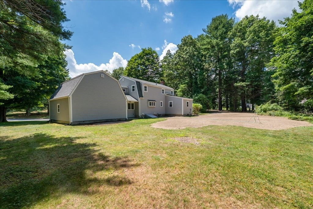 57 Twin Fawn Dr