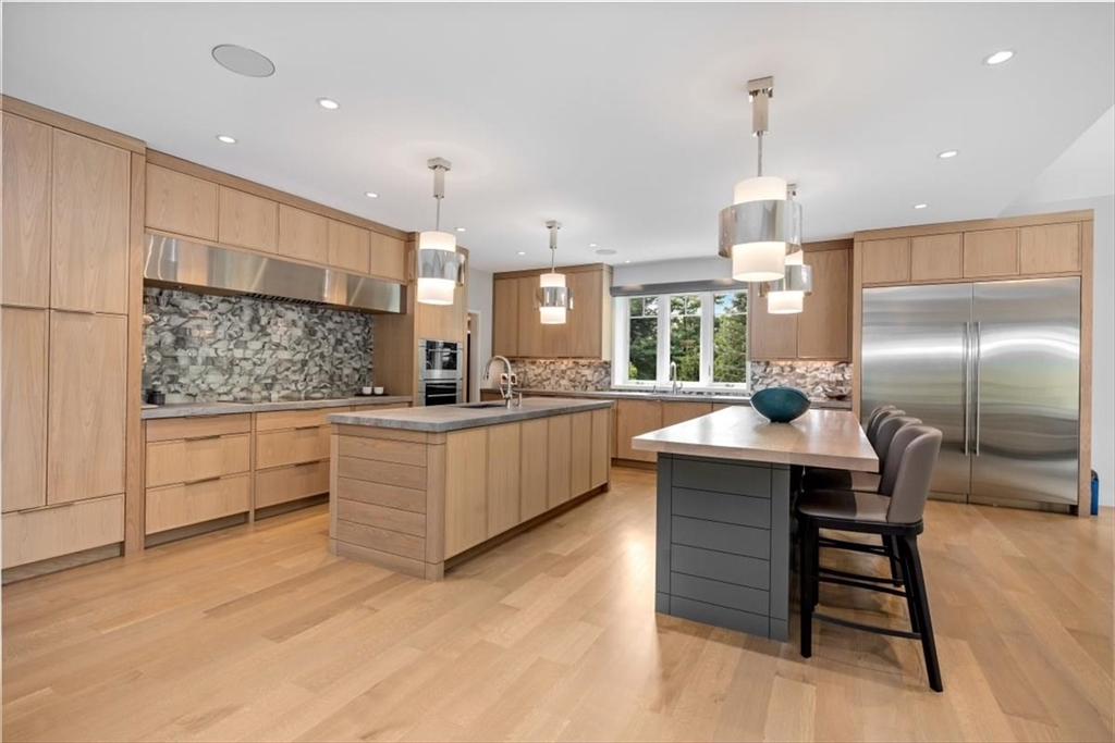 2 Black Rock Dr # 21