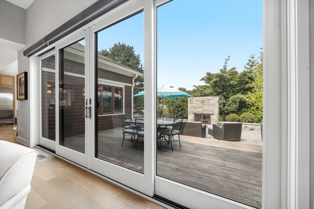 2 Black Rock Dr # 21