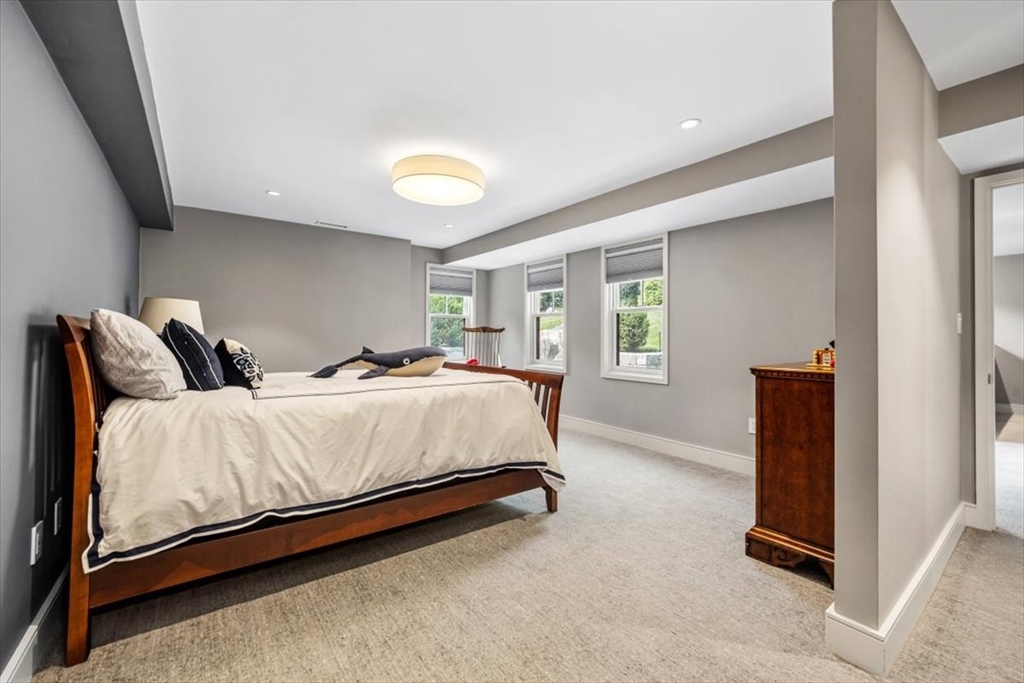 2 Black Rock Dr # 21